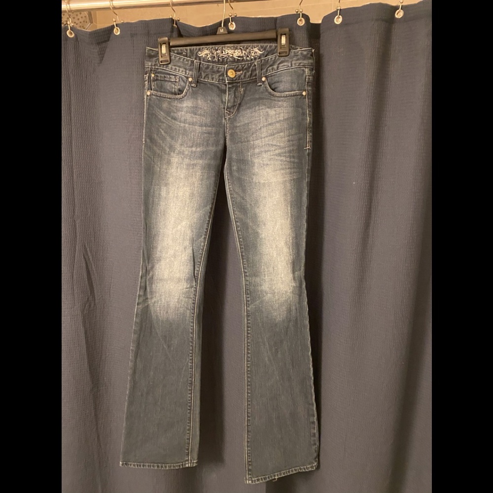 Express jeans size 2 long